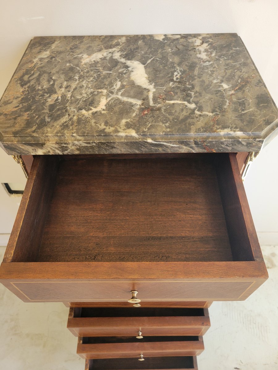 Small 6-drawer Chest-photo-6