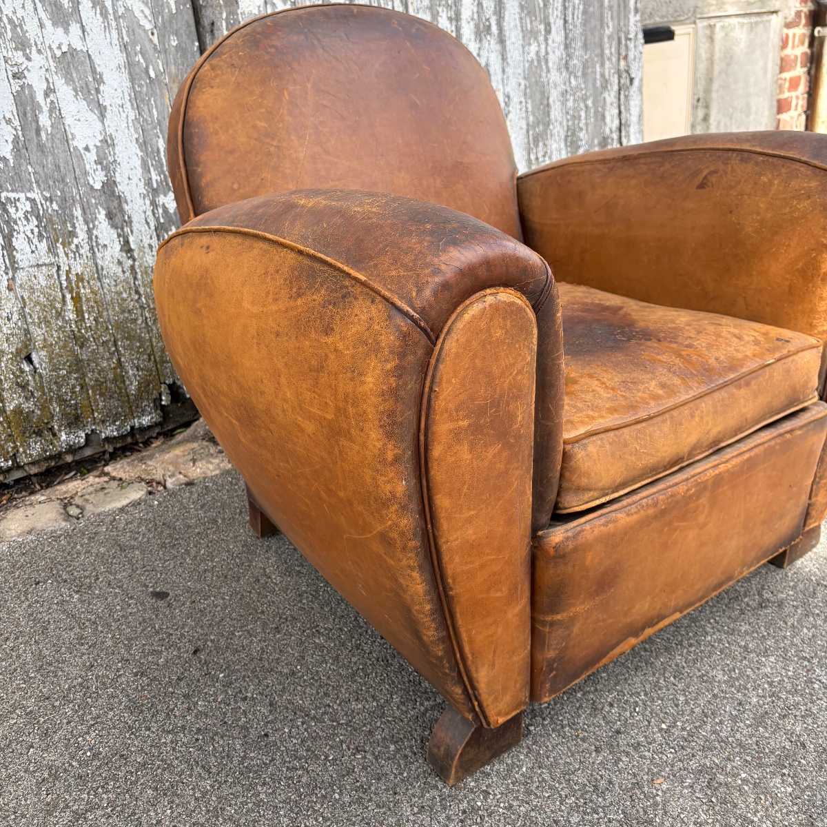 Club Chair-photo-2