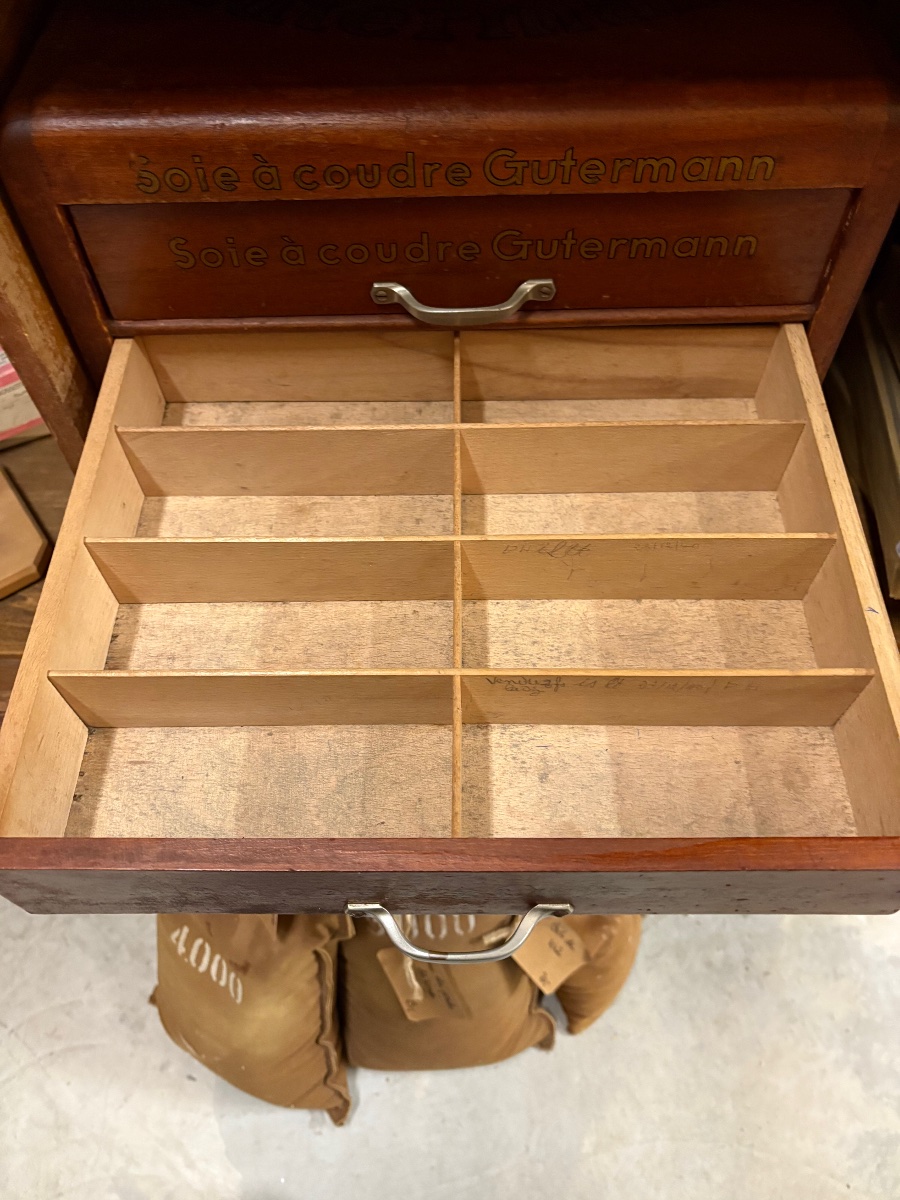 Gutermann Haberdashery Cabinet-photo-3