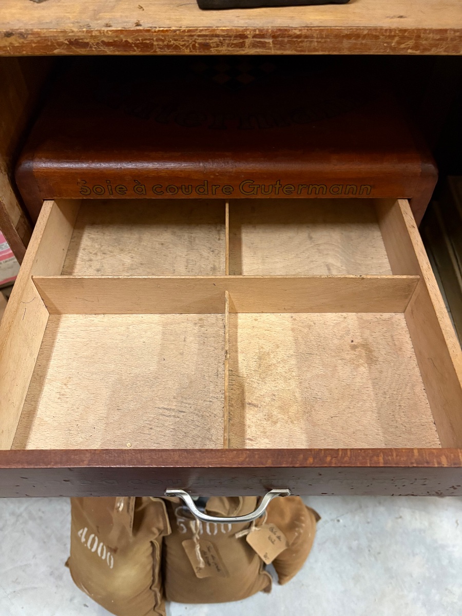 Gutermann Haberdashery Cabinet-photo-4