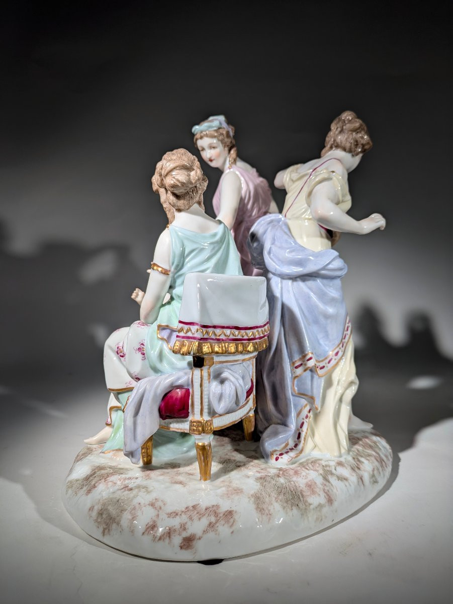 La Marchande d'Amours Wallendorf 1765 Biscuit émaillé-photo-2