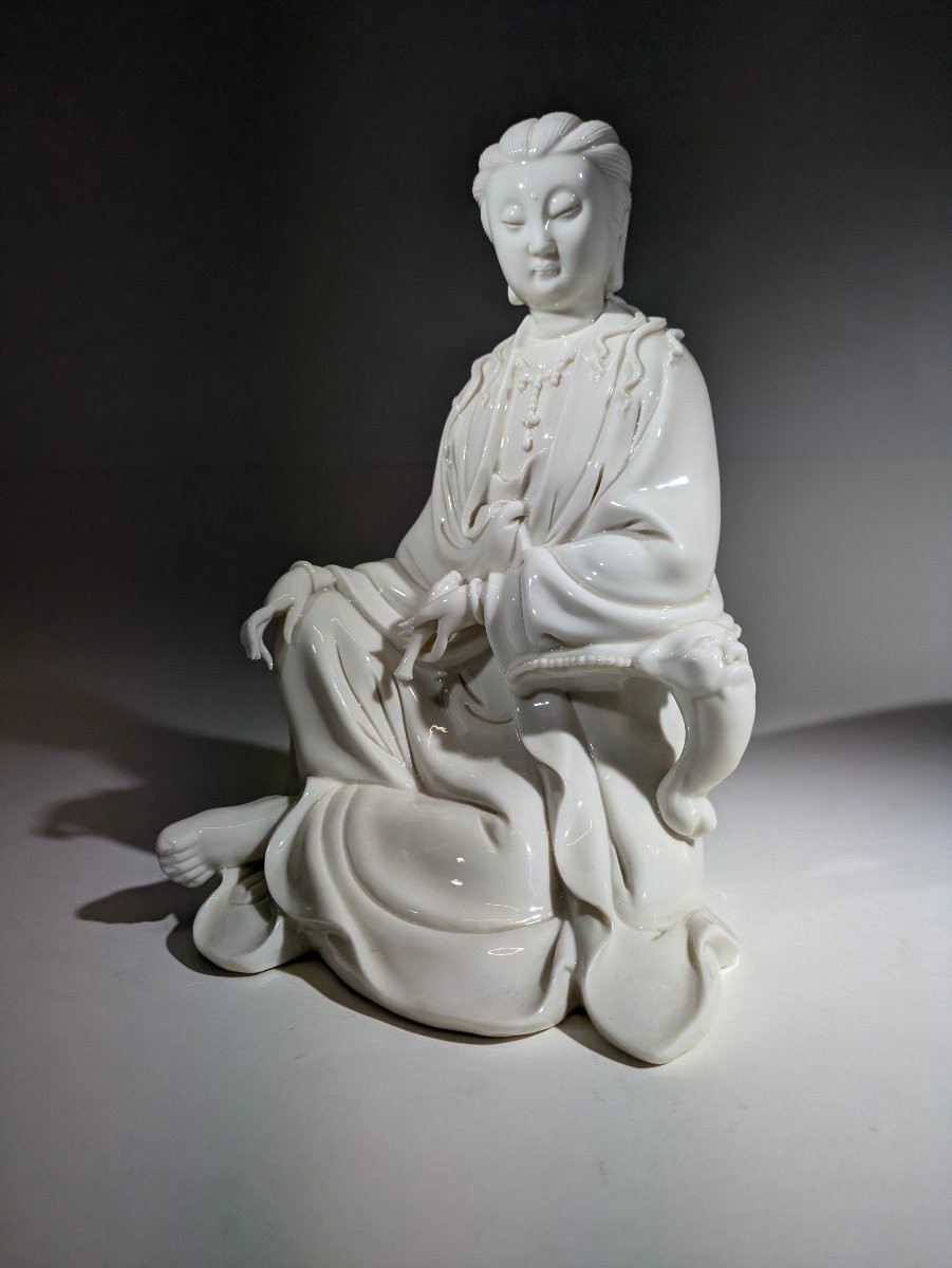 Guanyin Blanc de Dehua Porcelaine émaillée 1900-photo-3