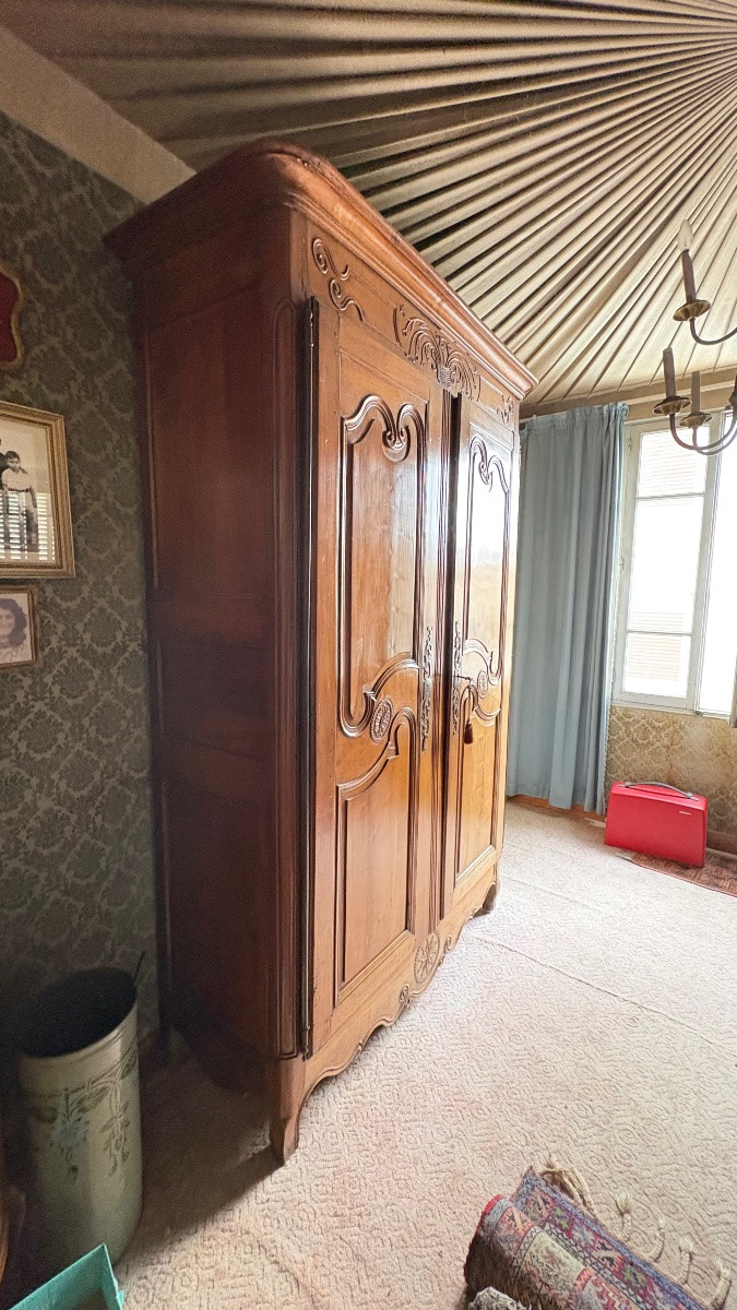 Louis XV Wardrobe -photo-3