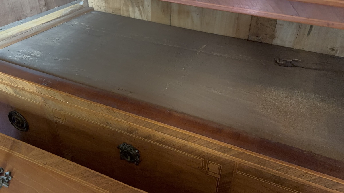 Louis XVI Commode-photo-4