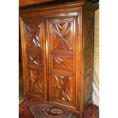 ARMOIRE LOUIS XIII