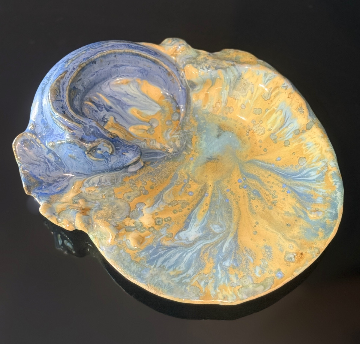 Pierrefonds, Art Nouveau Ceramic Pocket Tray Circa 1925