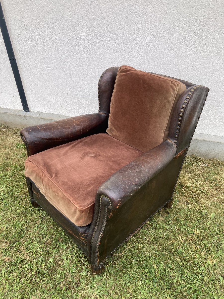 Chesterfield Wingback Armchair, 1930s-photo-2