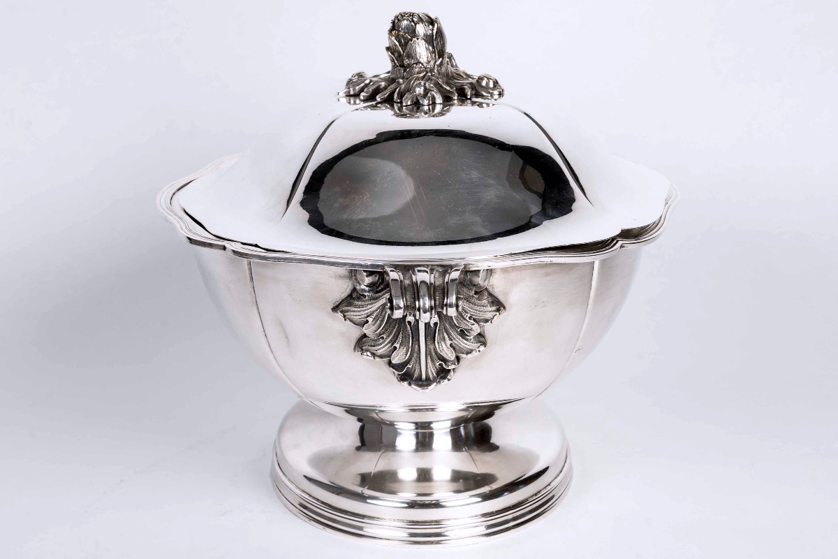 Silver-plated Covered Vegetable Dish With Artichoke Finial – English Work, 20th Century-photo-2