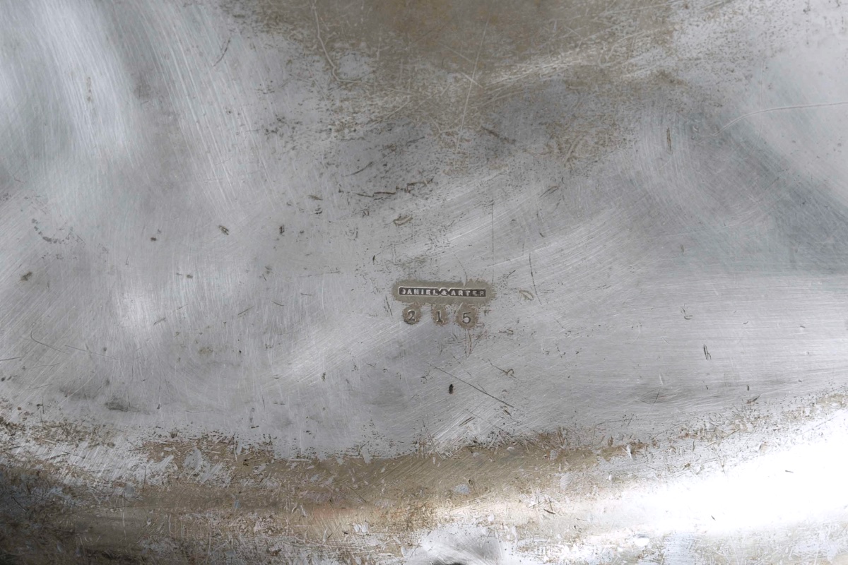 Plat réchaud à eau chaude en métal argenté avec cloche godronnée – Daniel & Arter, XXe siècle-photo-4