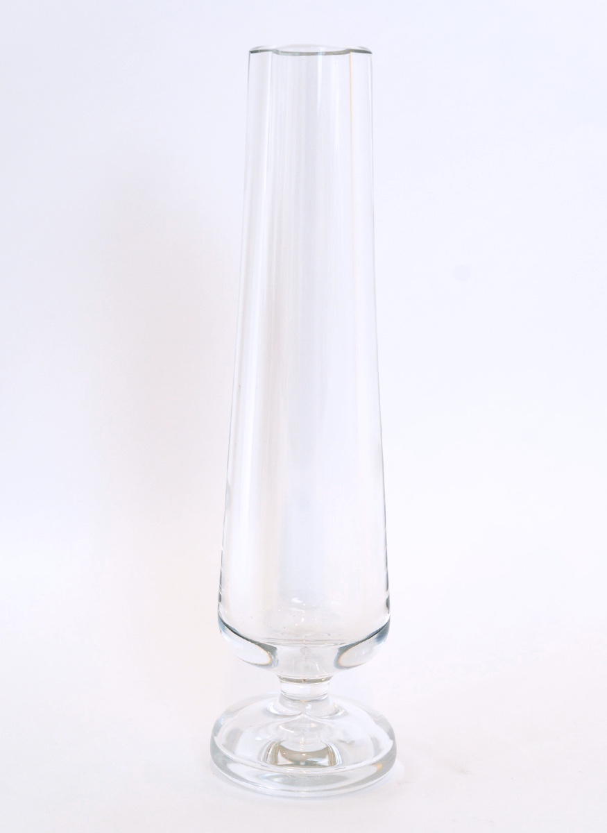 Vase Soliflore en Cristal Signé Baccarat – Design 1960 (H. 29 cm)