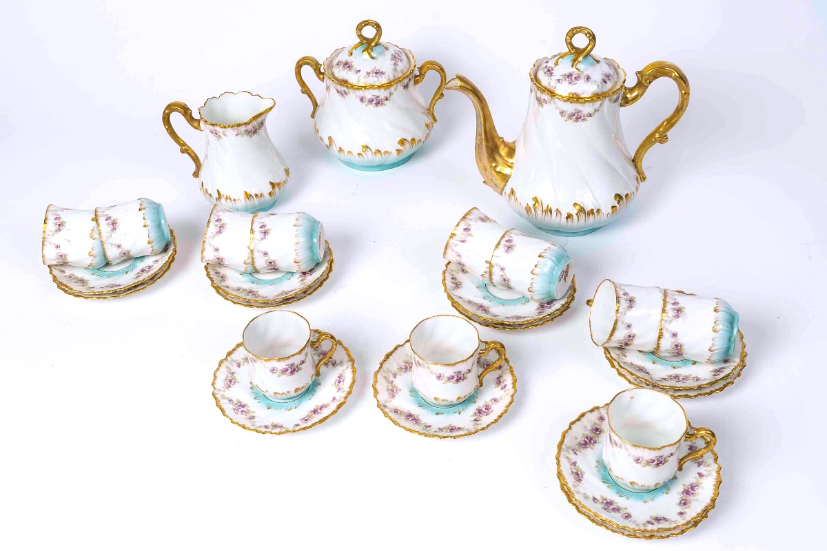 Limoges Porcelain Coffee Service – Augé-munsch Narbonne – Floral And Gold Decoration – 11 People-photo-1