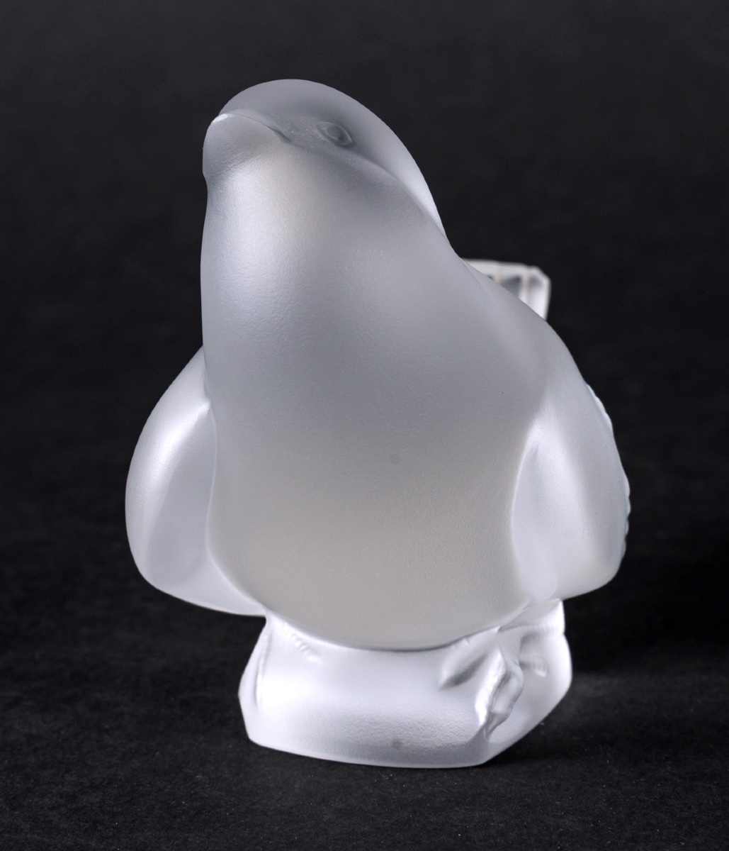 Lalique – Satin Crystal Sparrow “tilted Head” – Pressed Glass Figurine, 20th Century-photo-3