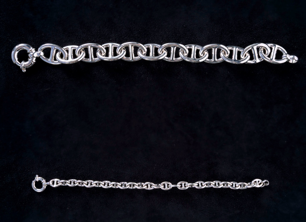 Paire de Bracelets Modernes en Argent Massif – Travail Français