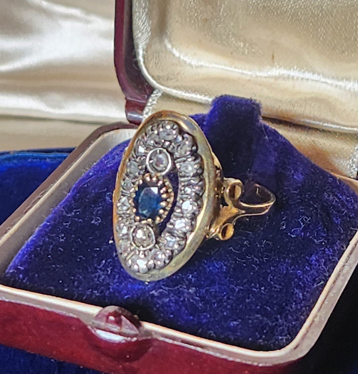 Bague Marquise En Or Diamants Et Saphir 19 ème Siècle 