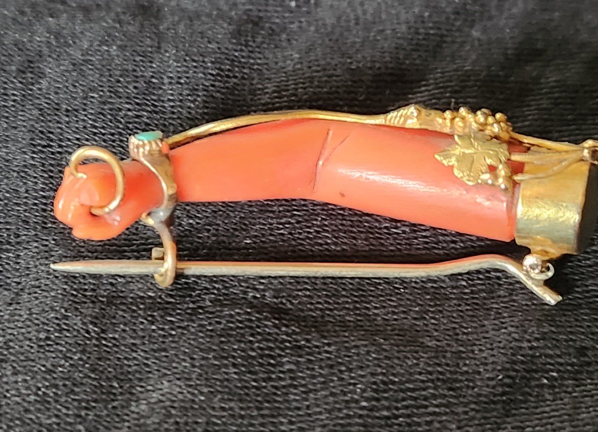 Broche Bras En Corail Et Or 19 Eme Siecle-photo-1
