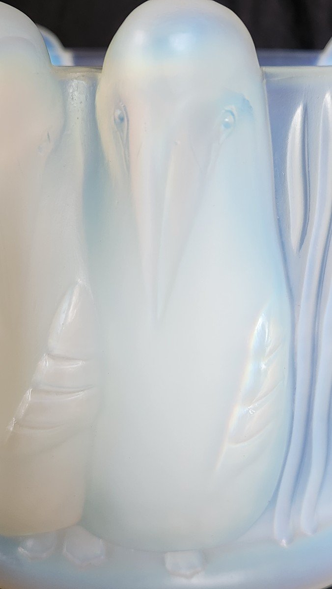 Vase Aux  Pingouins Verre Opalescent  1930-photo-4