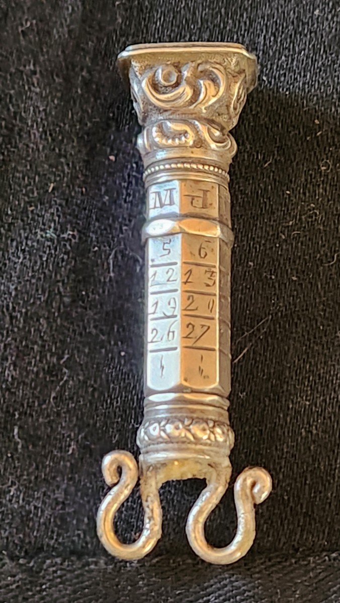 19th Century Silver Perpetual Calendar And Seal -photo-4