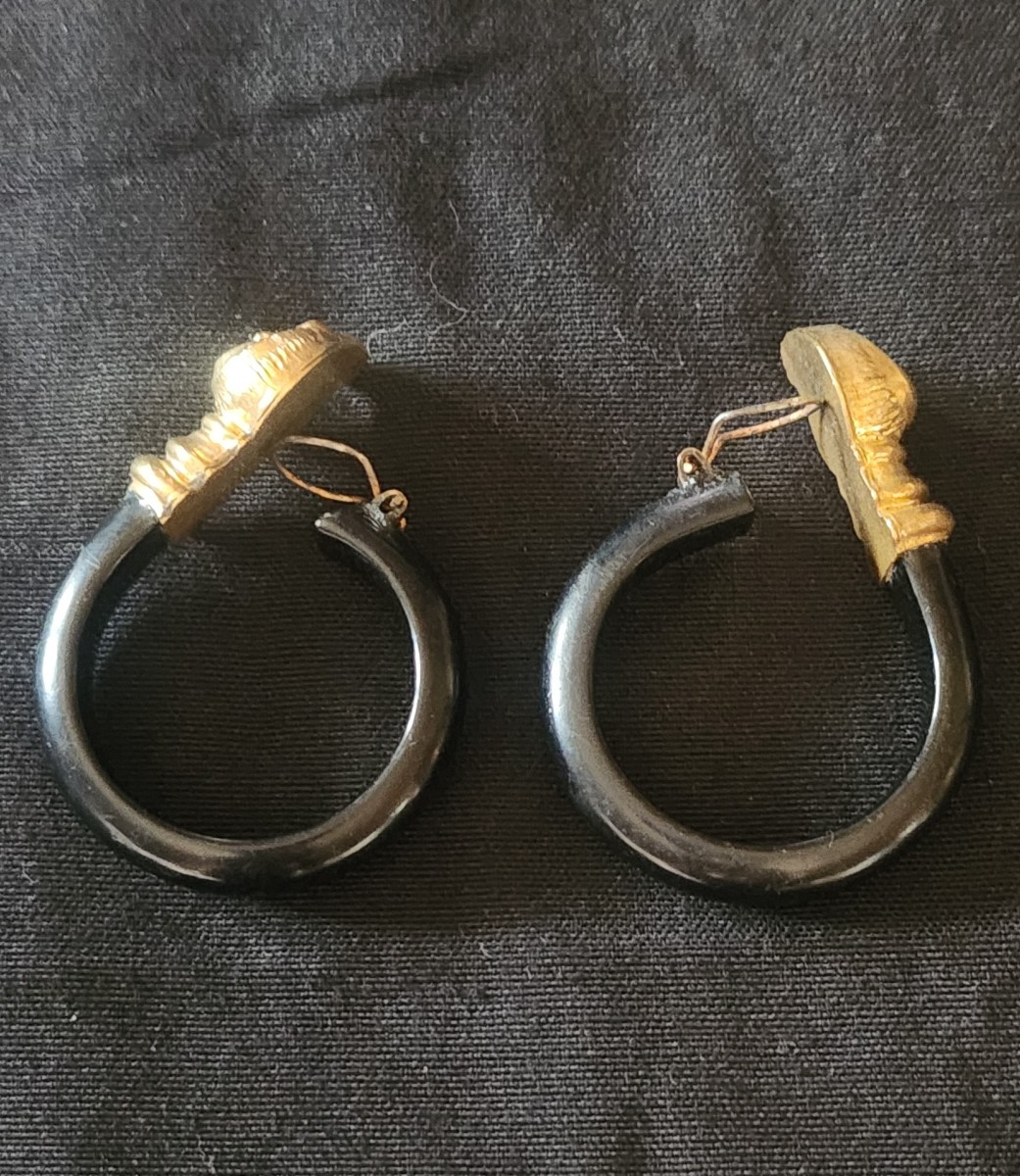 Ram Head Earring -photo-4