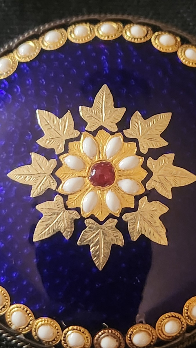 19th Century Silver And Enamel Brioche -photo-3