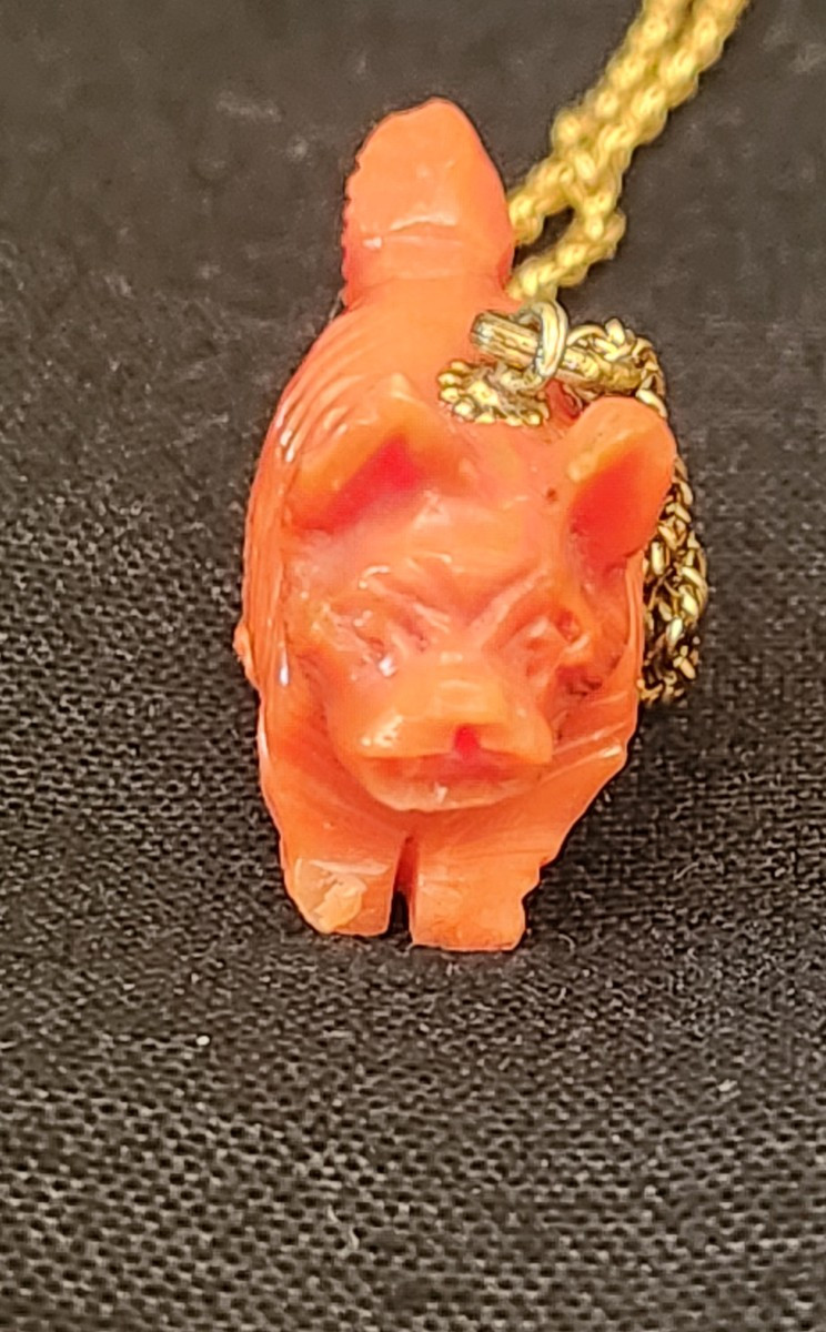 "westie" Necklace Carved In Coral -photo-3
