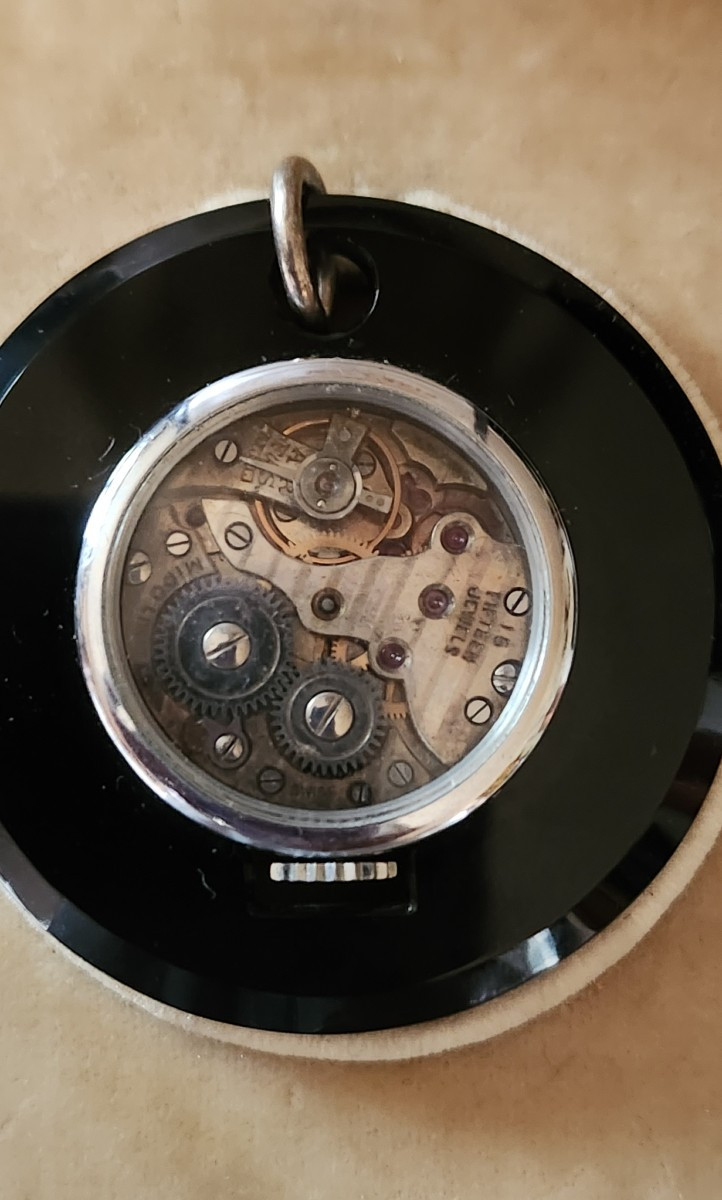 Montre  Mido  pendentif en onyx vers 1950-photo-2