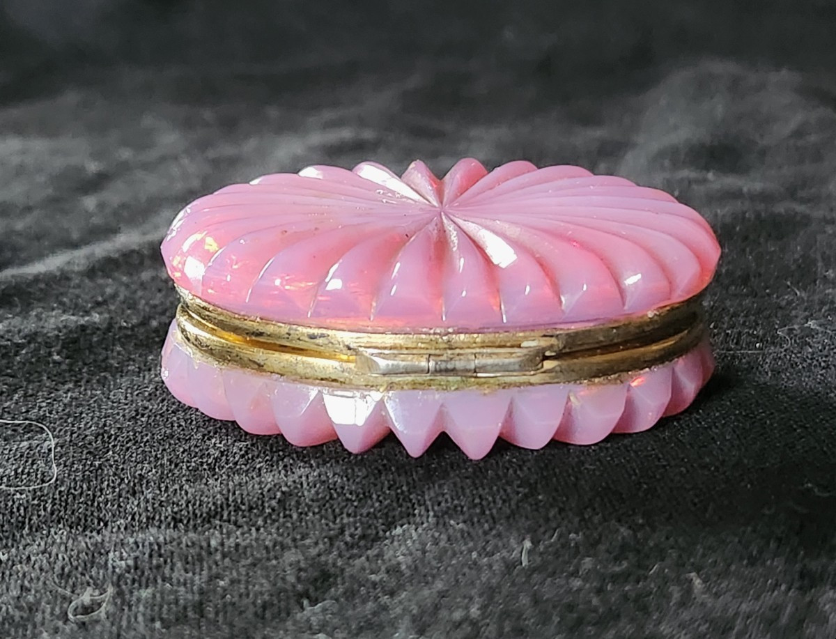 Vinaigrette en opaline rouge gorge et vermeil charles X-photo-2