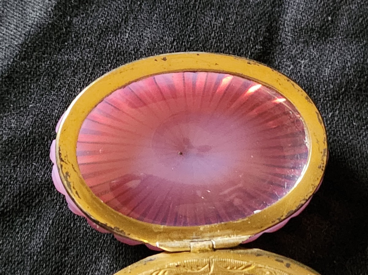 Vinaigrette en opaline rouge gorge et vermeil charles X-photo-3