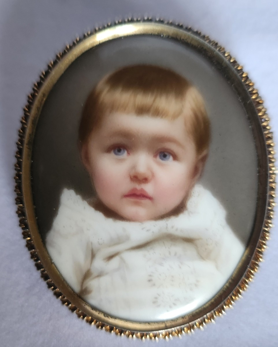 Broche portrait enfant miniature sur porcelaine 19 ème siècle -photo-3