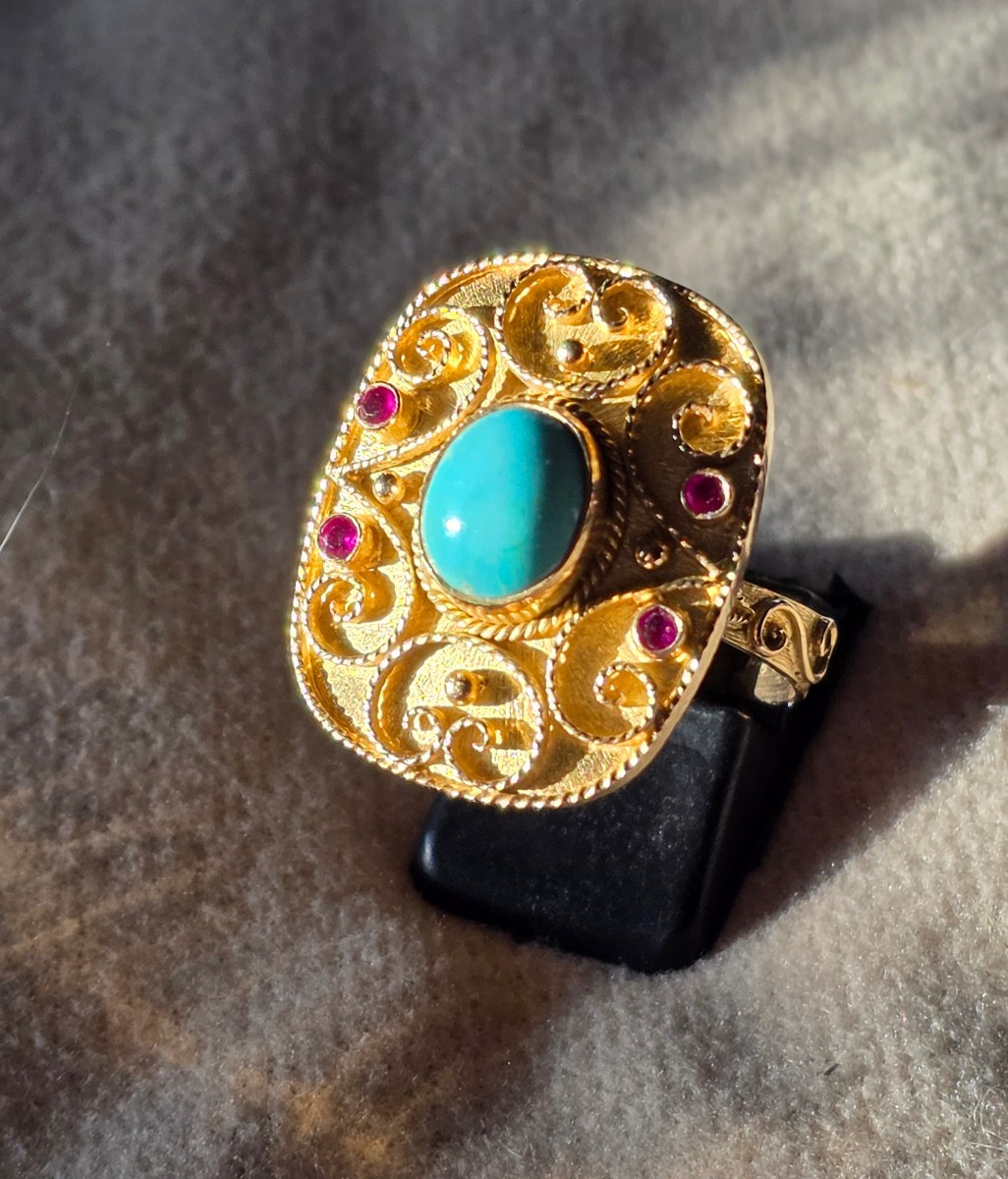 Bague  orientaliste en or