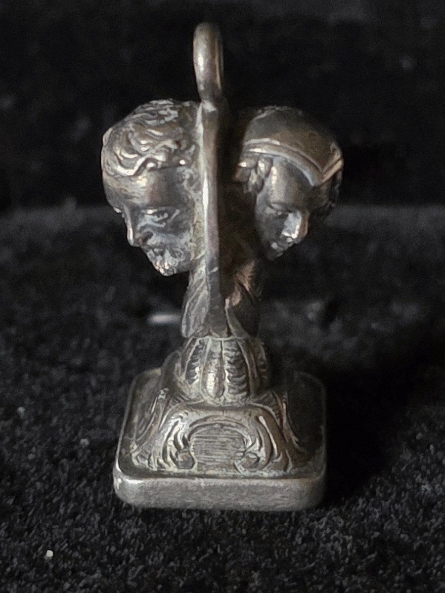 Sceau pendentif  en argent  homme et femme 19 eme siecle