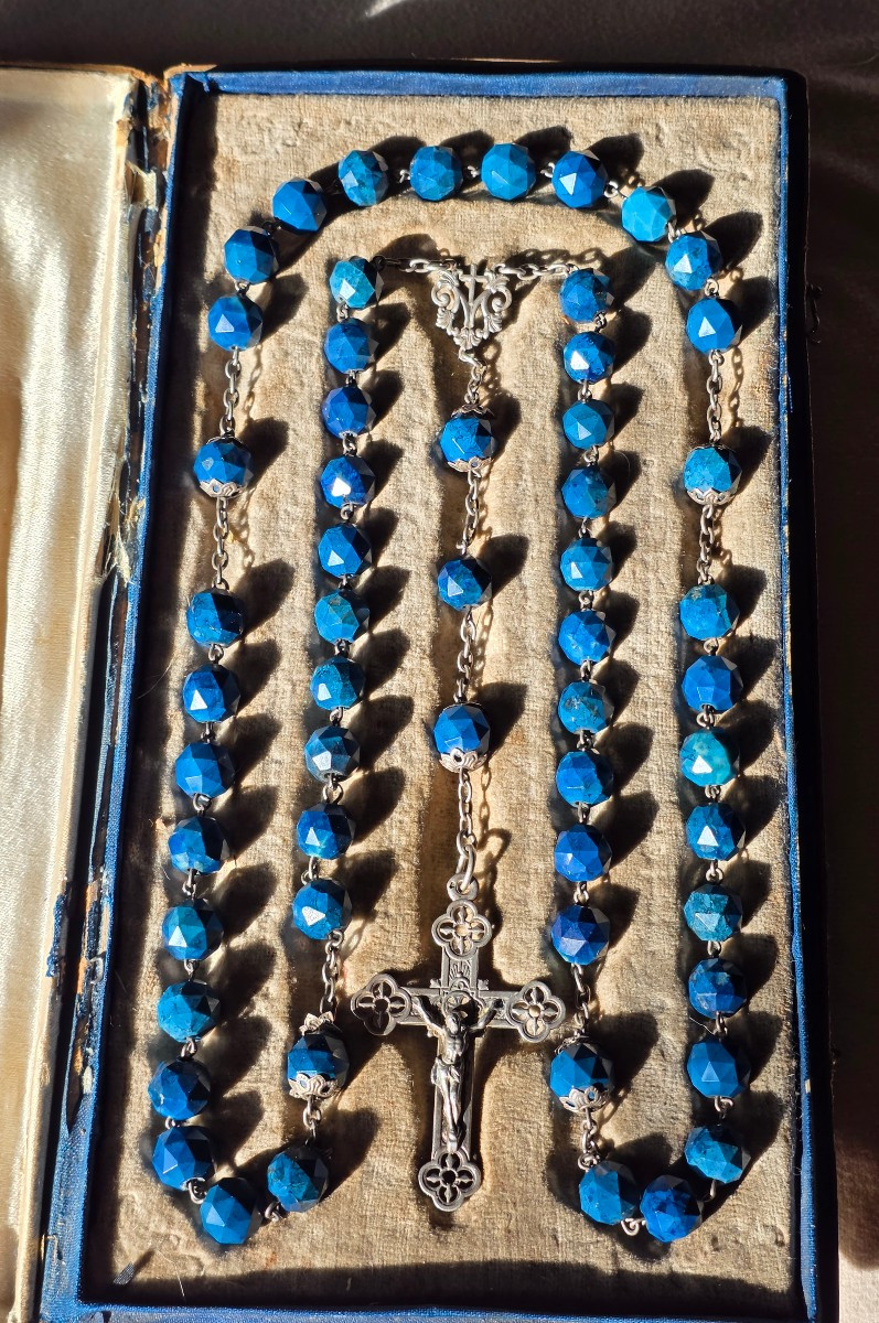 Chapelet en argent et lapis lazuli dans son ecrin 19 eme siecle