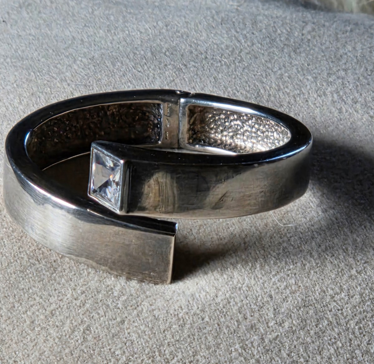 Bracelet  manchette en argent et cristal taille-photo-3