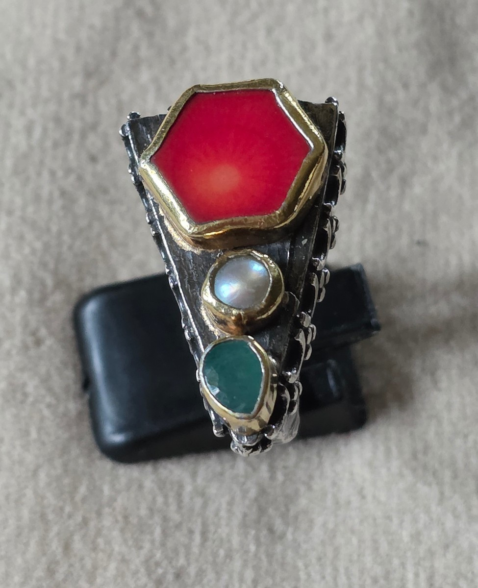 Silver Ring With Coral, Pearl And Chrysoprase-photo-2