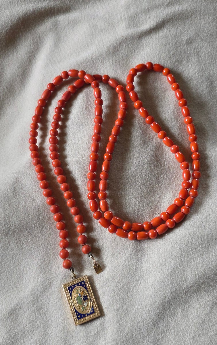 Collier en corail et fermoir en or émaillé  19 ème -photo-4