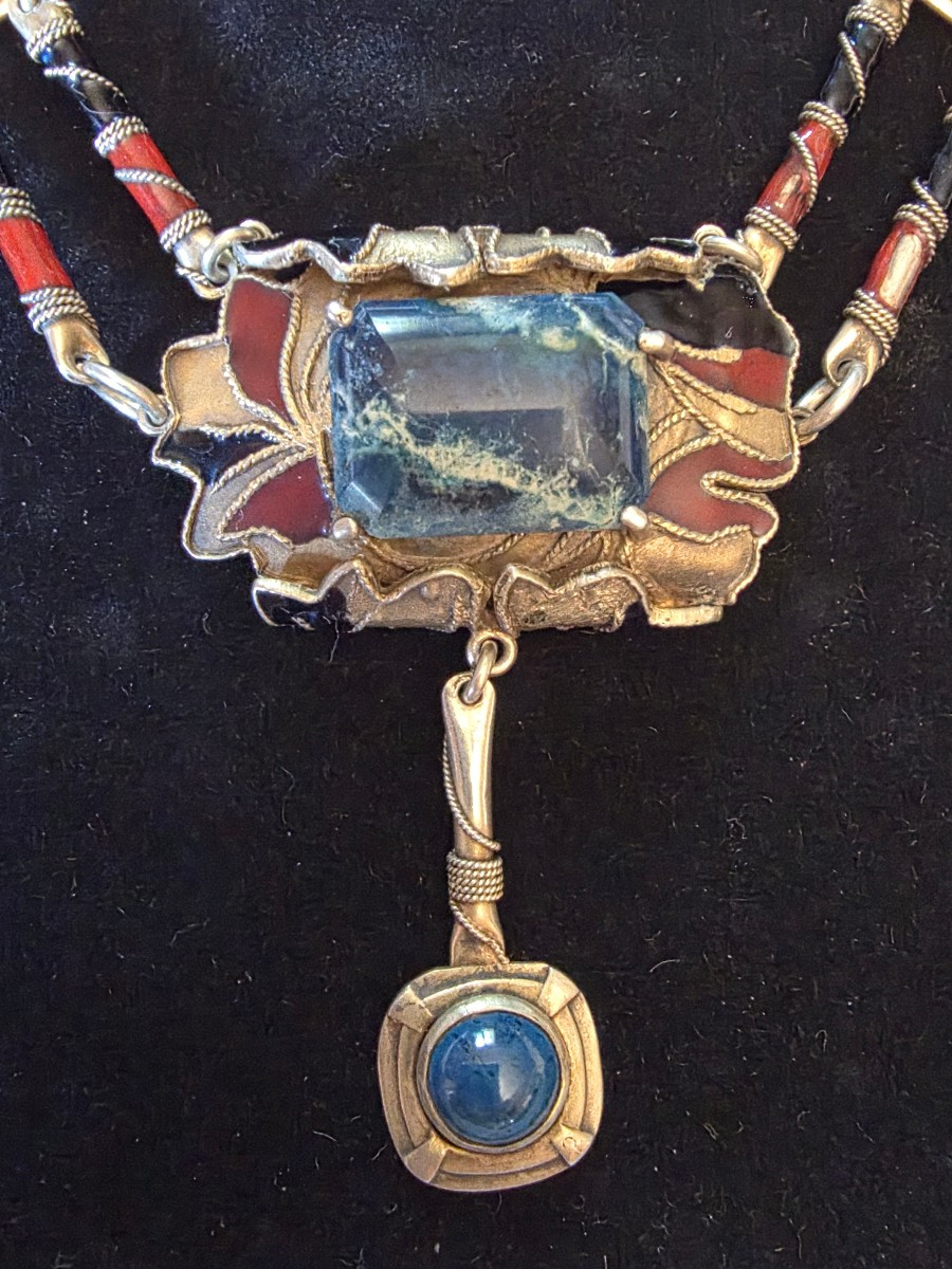 Collier en argent laqué et pierre vers 1900-photo-2