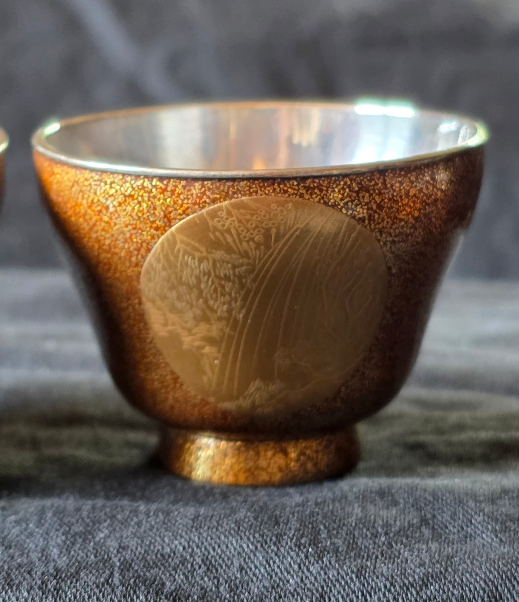 Pair Of Gold And Silver Lacquer Sake Bowls 19th Century-photo-2