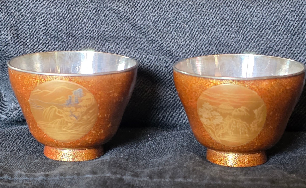 Pair Of Gold And Silver Lacquer Sake Bowls 19th Century