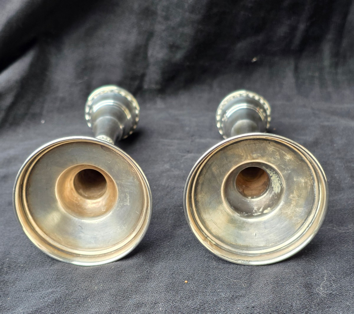 Paire de bougeoirs de voyage en argent-photo-3