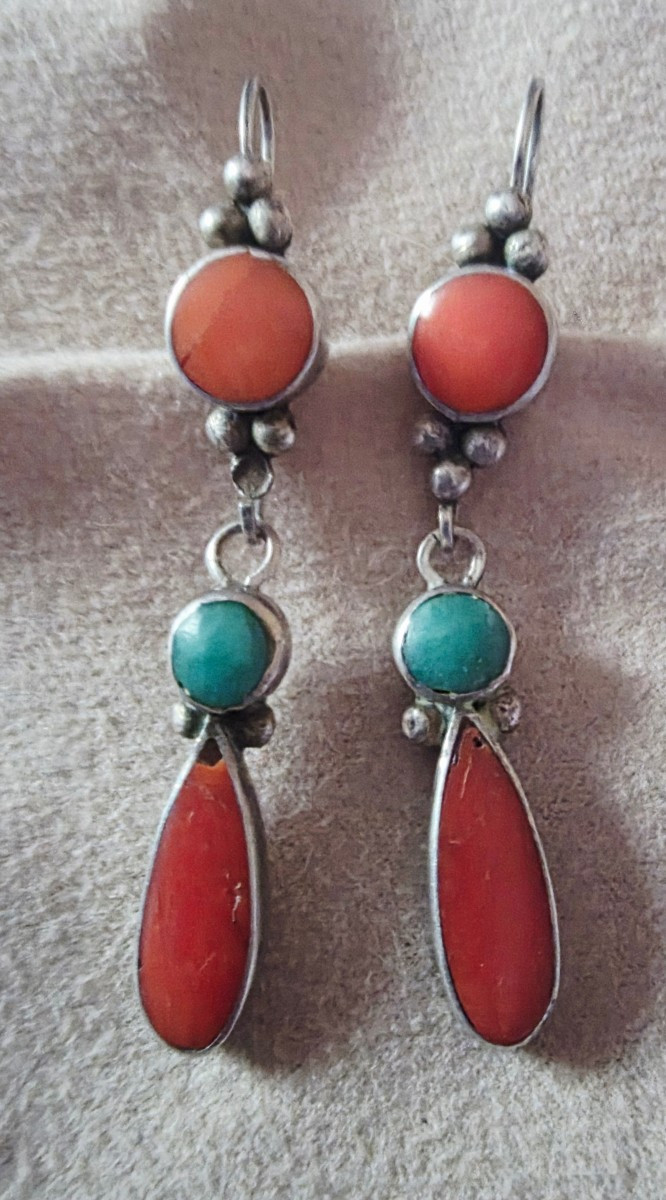Paire boucke d oreille corail  et turquoise tibet debut 20 ème siècle -photo-3