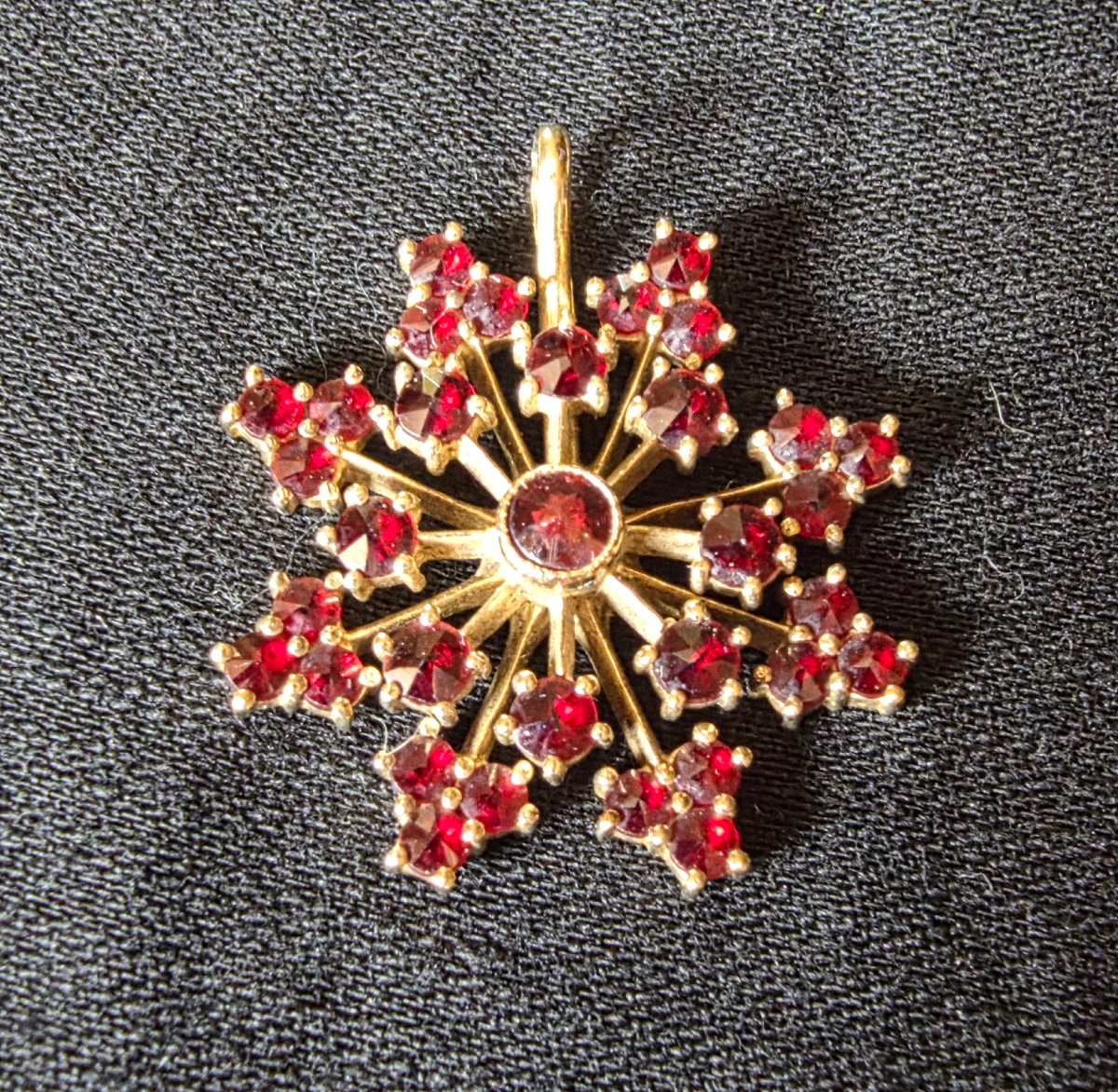 Flocon de neige pendentif en vermeil et grenats-photo-2