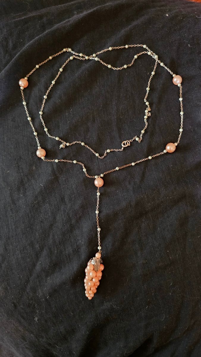 Sautoir en argent et perles 