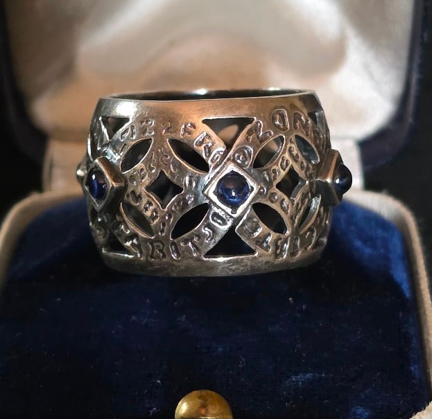 Silver Ring Set With Blue Cabochons-photo-3