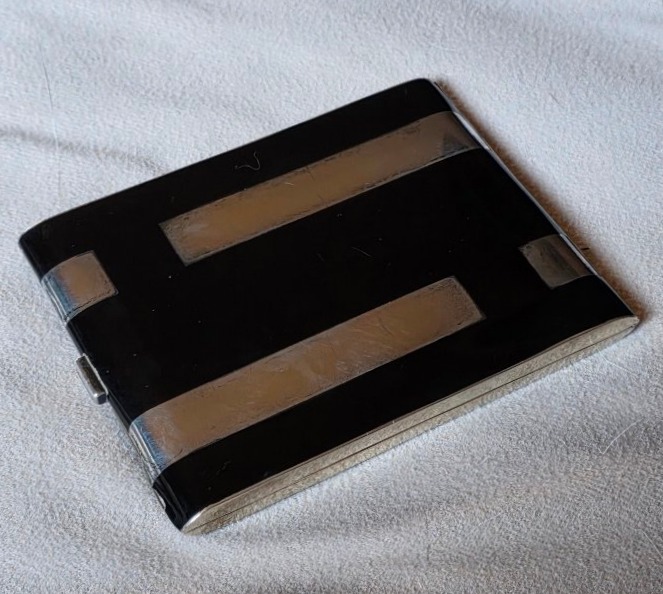 Art Deco-style Black Lacquer Cigarette Case-photo-3