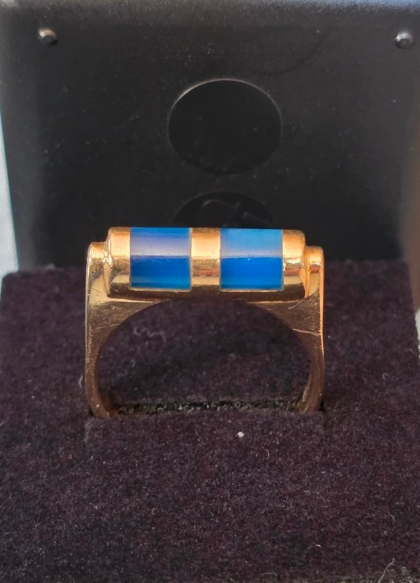 Gold Ring Set With Blue Calcedoine Scrolls 