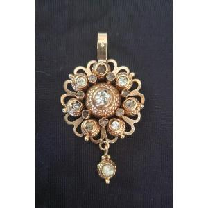 Pendentif Rose Du Puy En Velay En Or 19 ème Siècle 