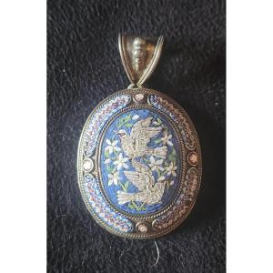 Pendentif En Argent Et Micromosaique 19 ème Siècle 