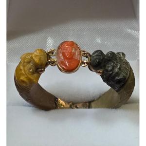 19th Century Grand Eternity Ring In Lava Stone, Coral And Gold 