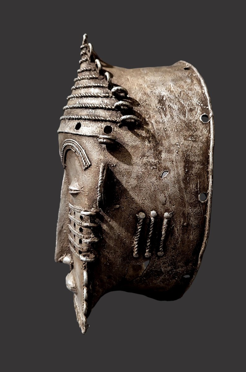 Masque Dioula emblème de maitrise forgeron aluminium Côte d'Ivoire -photo-2