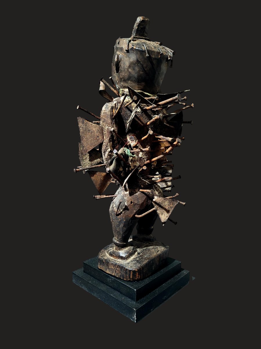 Fetiche a clous Statue Nkonde, Kongo  Nkisi République Démocratique du Congo-photo-2