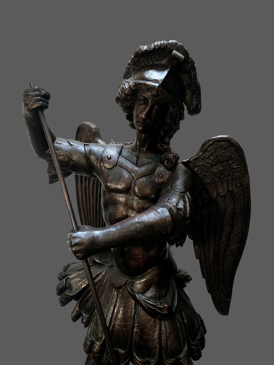 Grande statue de l'archange St Michel tuant le diable 17eme siecle -photo-4